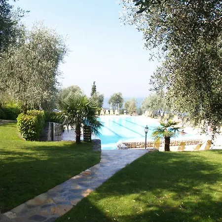 Taki Village 3* Brenzone sul Garda