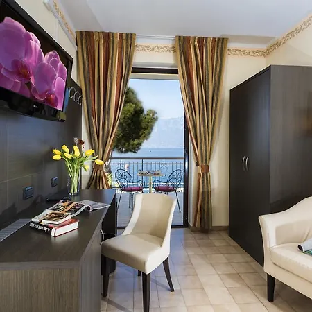 Taki Village 3* Brenzone sul Garda