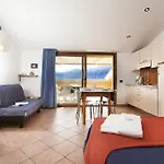 Taki Village 3*