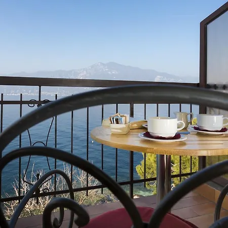 Hotel Taki Village Brenzone sul Garda