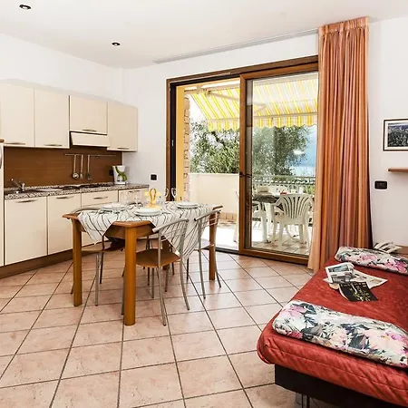 Taki Village Brenzone sul Garda