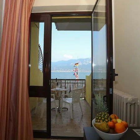 Taki Village Hotell Brenzone sul Garda