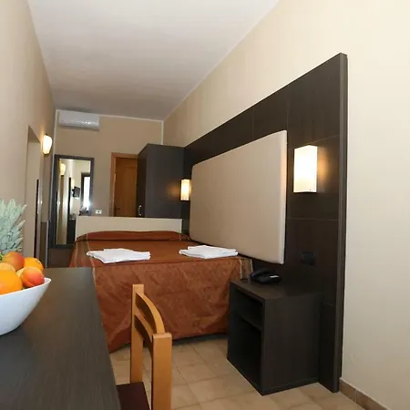 Taki Village Hotel Brenzone sul Garda