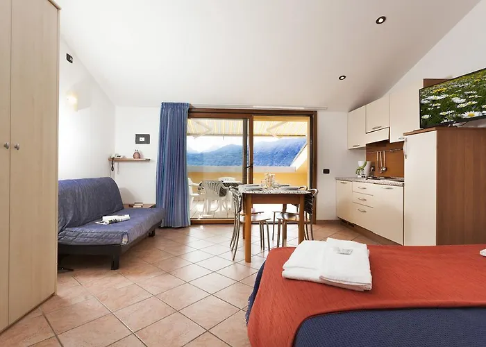 Taki Village 3*