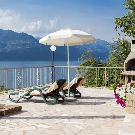 ホテル Taki Village 3*