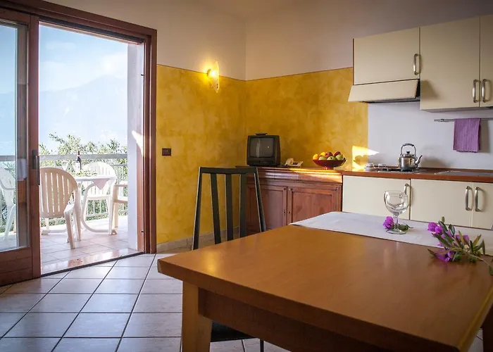 Taki Village Hotel 3*