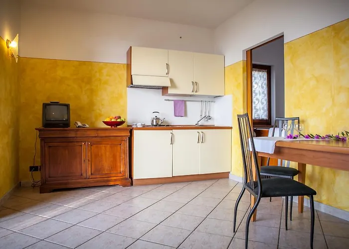 Taki Village 3* Brenzone sul Garda