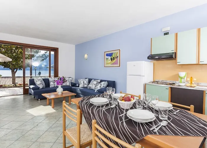 Taki Village Hotel 3*